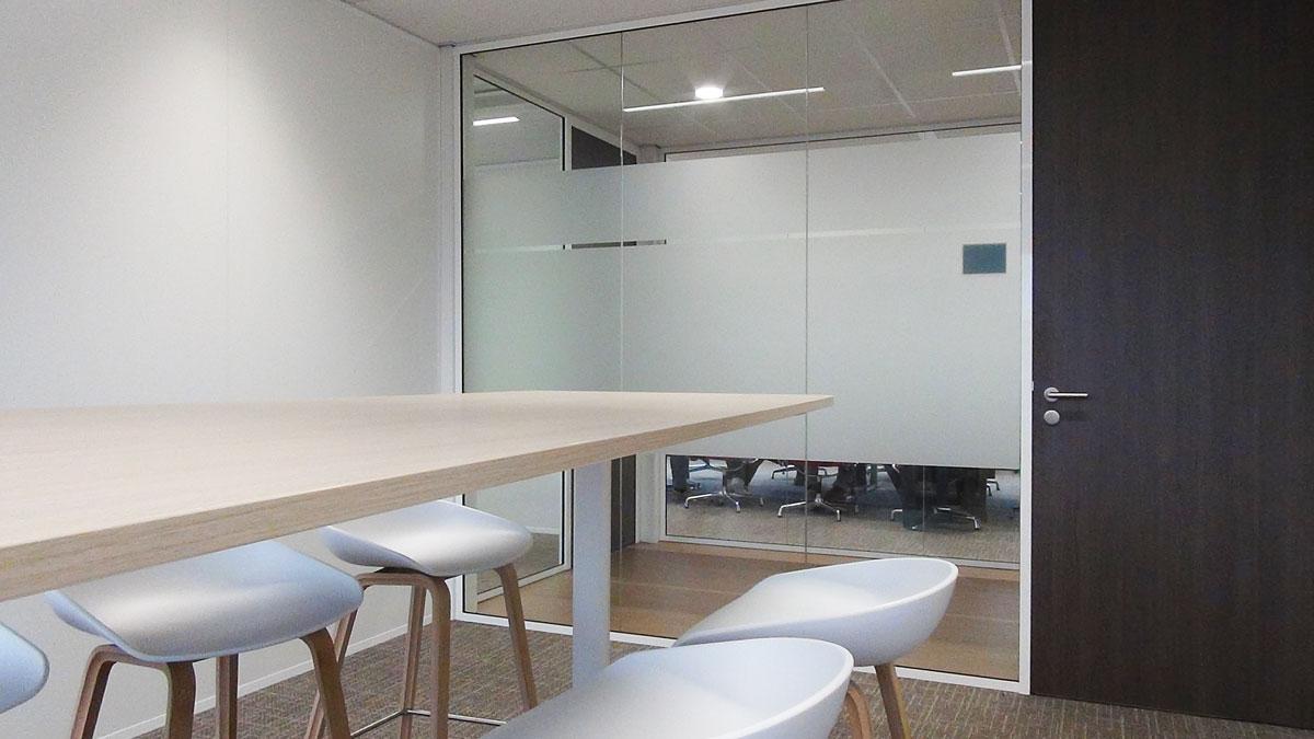 Privacy en interne bewegwijzering hoofdkantoor IHC IQIP